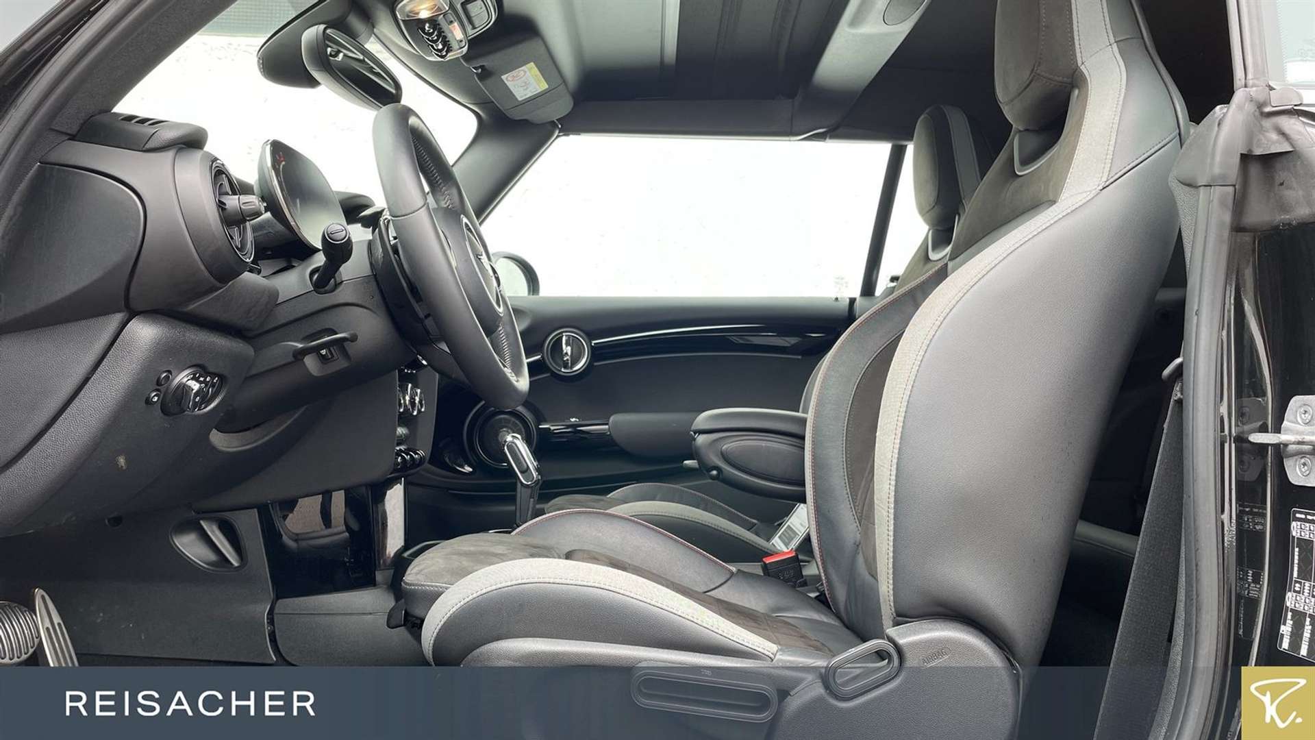 Mini Cabrio John Cooper Works - 2023 - Joinsteer - #4