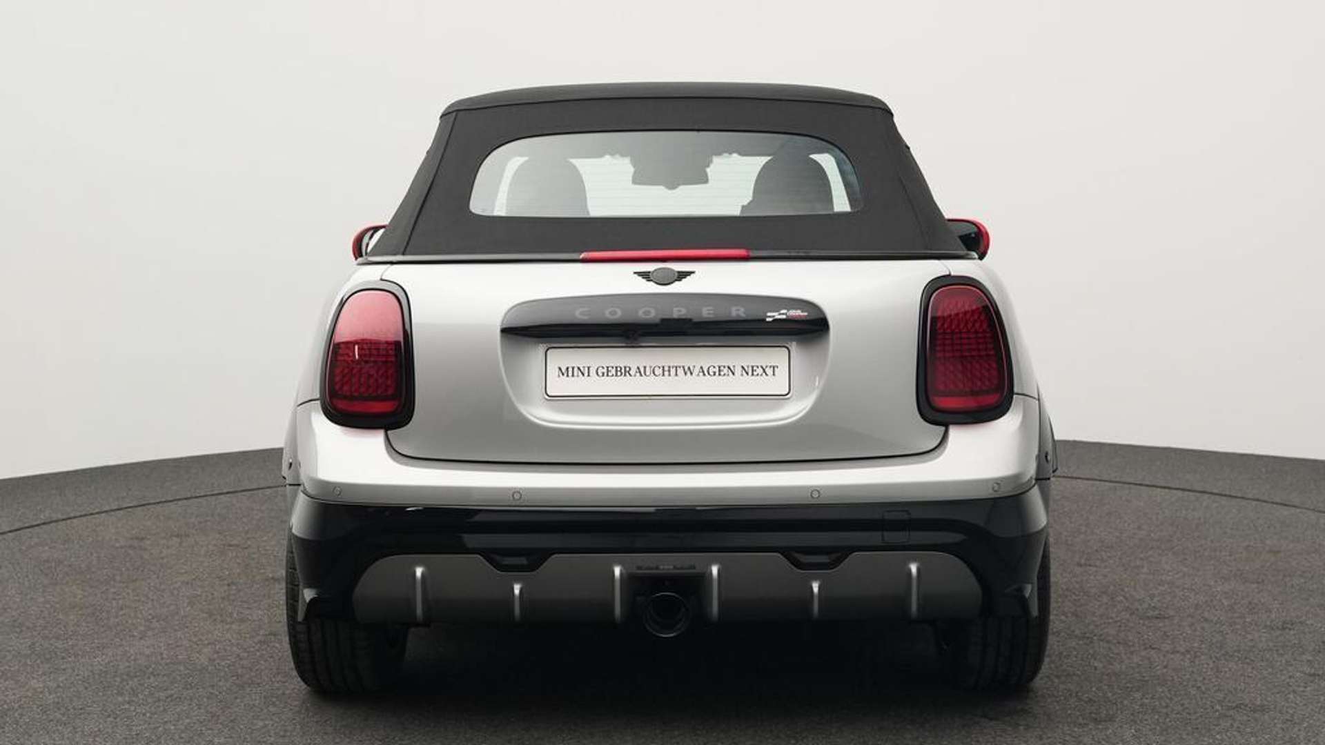 Mini Cabrio John Cooper Works - 2025 - Joinsteer - #24