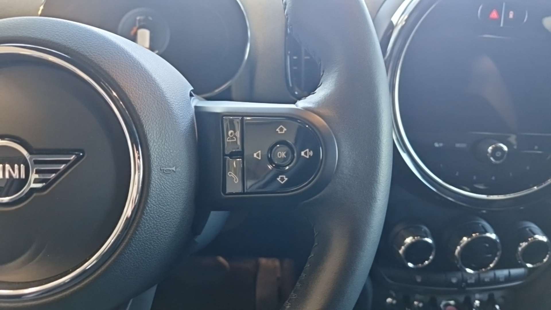 Mini Clubman Essential Cooper - 2022 - Joinsteer - #9