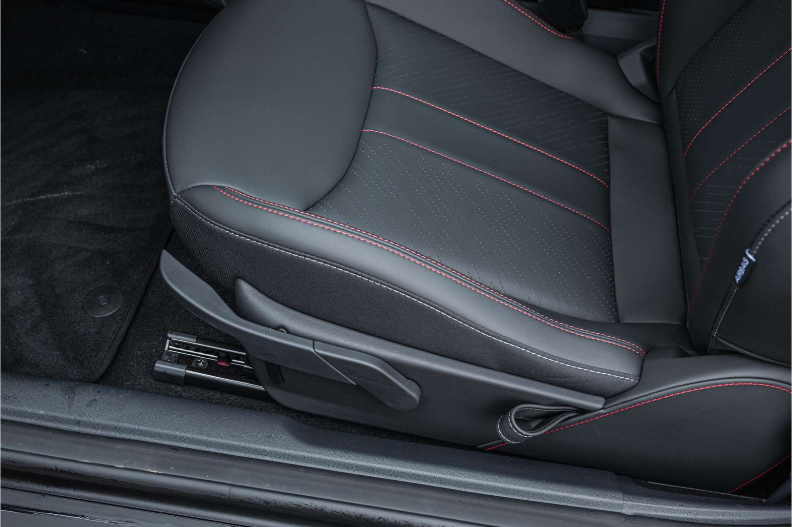 Mini Hatch JCW Cooper SE - 2026 - Joinsteer - #20