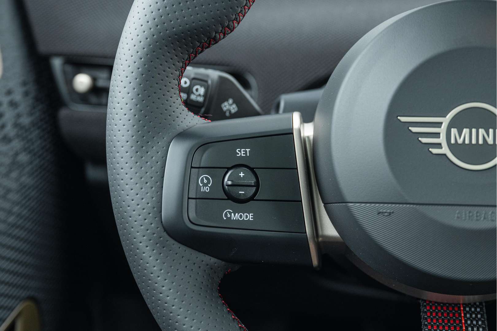 Mini Hatch JCW Cooper SE - 2026 - Joinsteer - #32