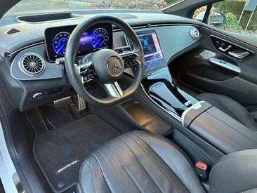 Mercedes EQE 350 Edition 1 — photo 11