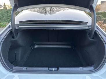 Mercedes EQE 350 Edition 1 — photo 21