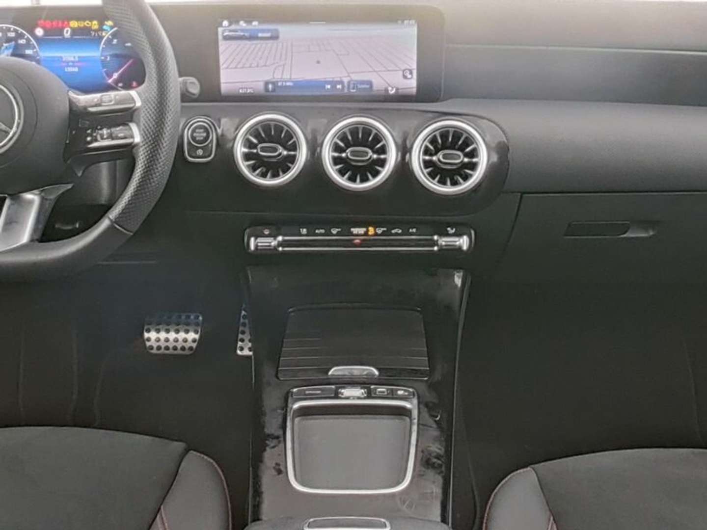 Mercedes Classe A 220 AMG LINE - 2024 - Joinsteer - #6