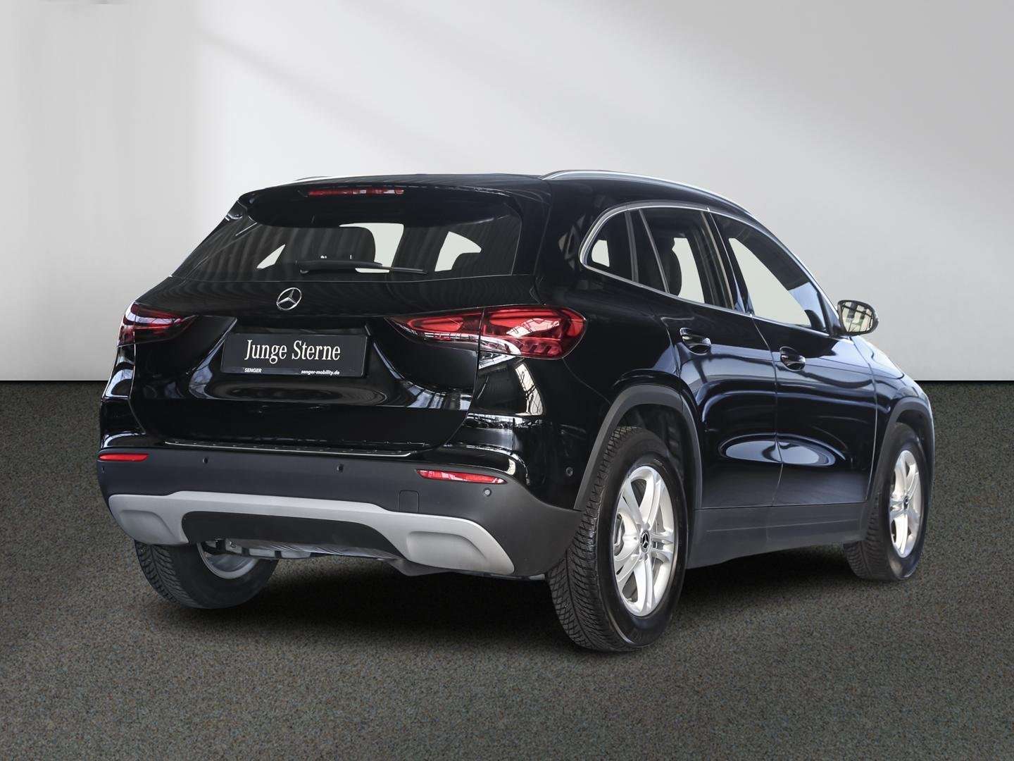 Mercedes GLA 200 - 2024 - Joinsteer - #2
