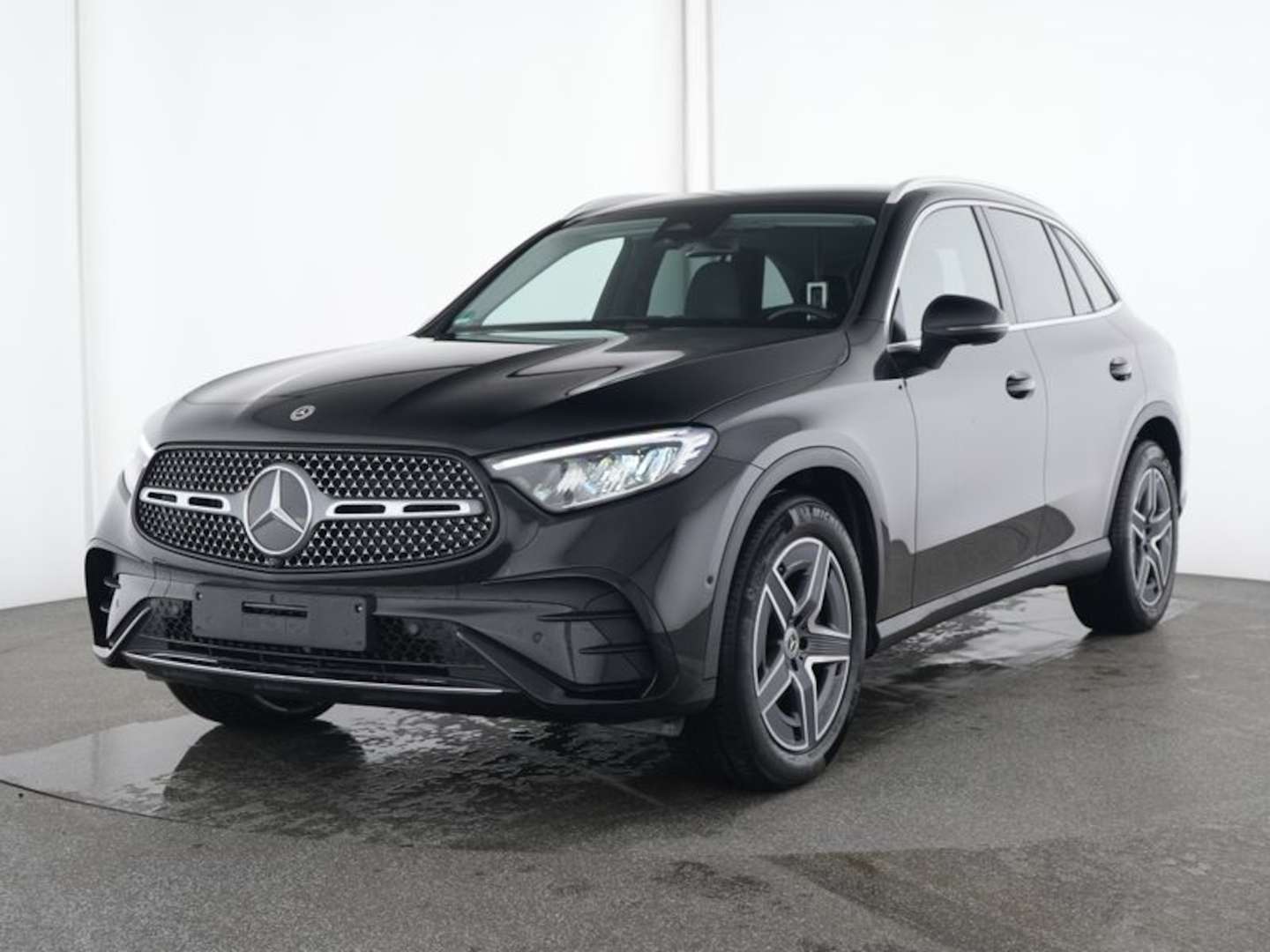 MERCEDES GLC 220 AMG Line