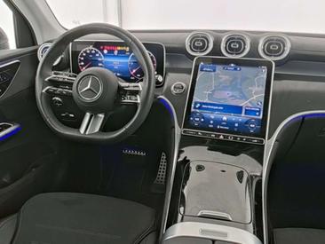 Mercedes GLC 220 AMG Line — photo 4