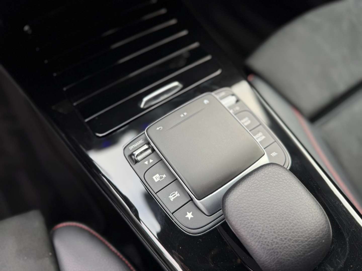 Mercedes CLA 250 E 250 Night Edition - 2021 - Joinsteer - #20