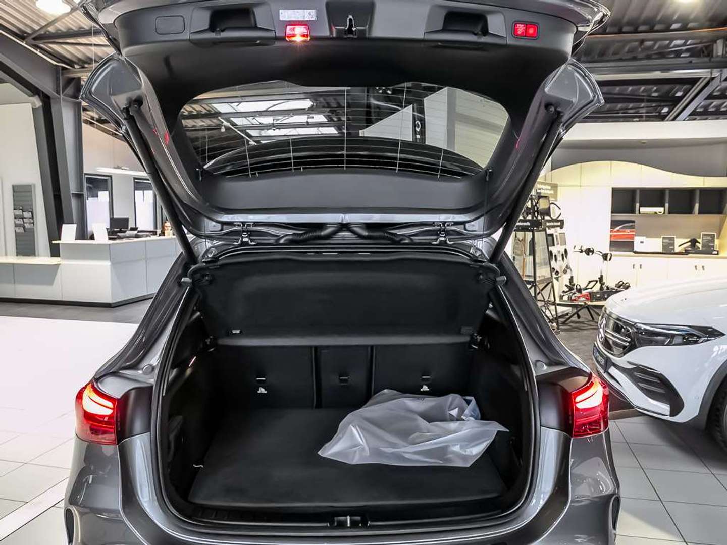 Mercedes EQA AMG-Line - 2024 - Joinsteer - #9