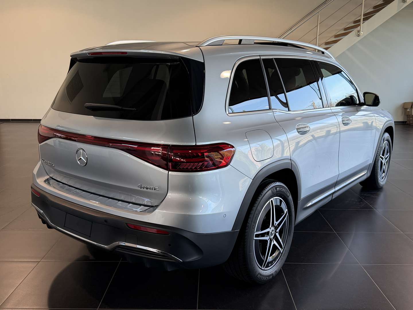 Mercedes EQB 300 Night Edition - 2024 - Joinsteer - #3