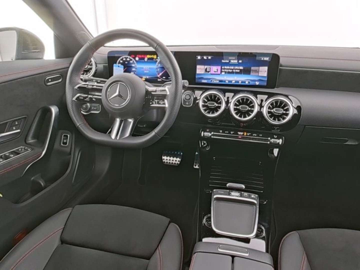 Mercedes CLA 200 AMG Line - 2024 - Joinsteer - #4