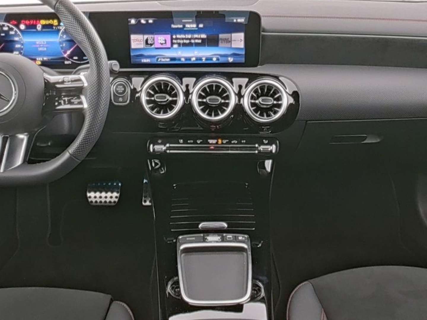 Mercedes CLA 200 AMG Line - 2024 - Joinsteer - #5