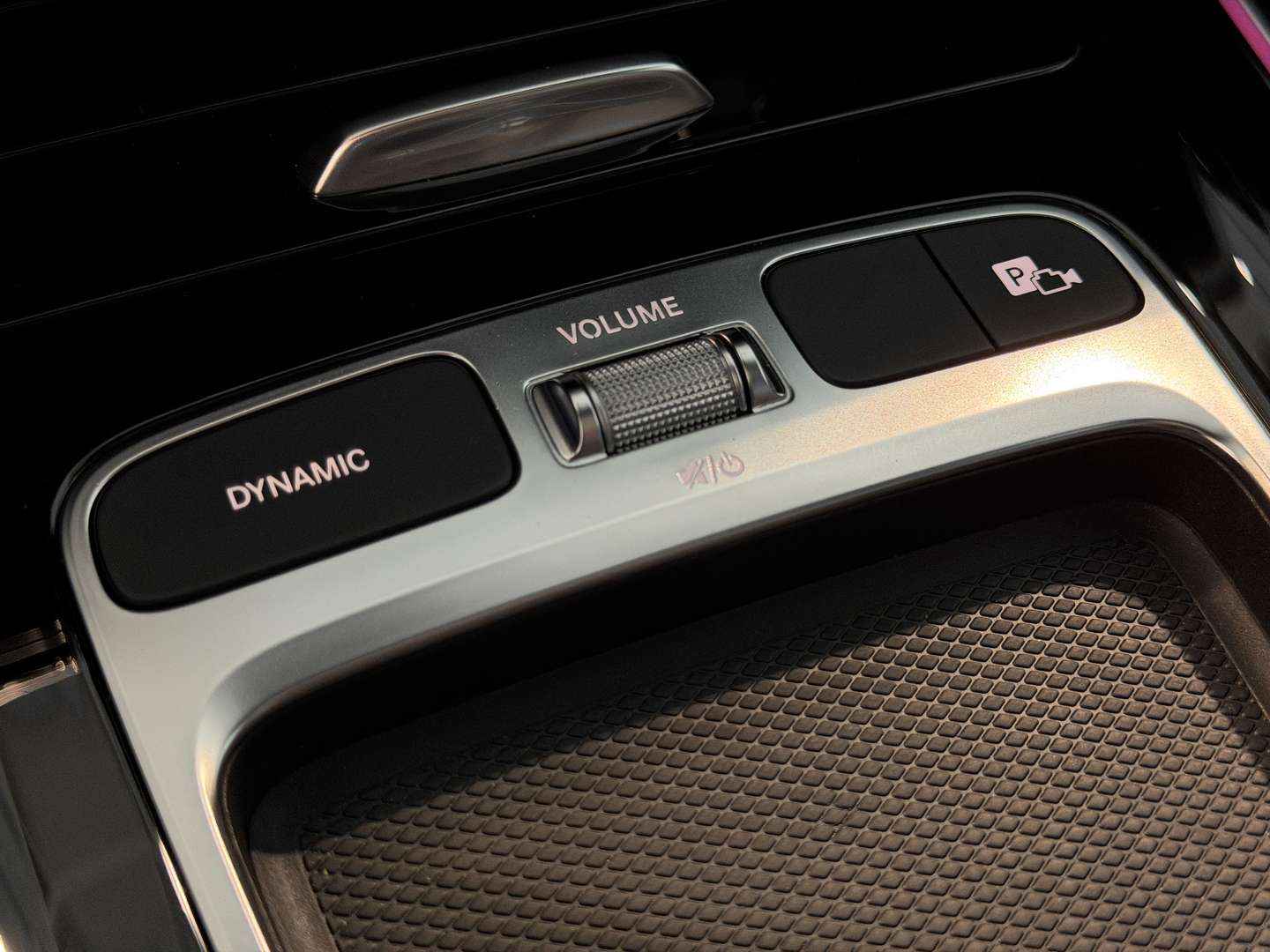 Mercedes EQB 300 Night Edition - 2024 - Joinsteer - #30