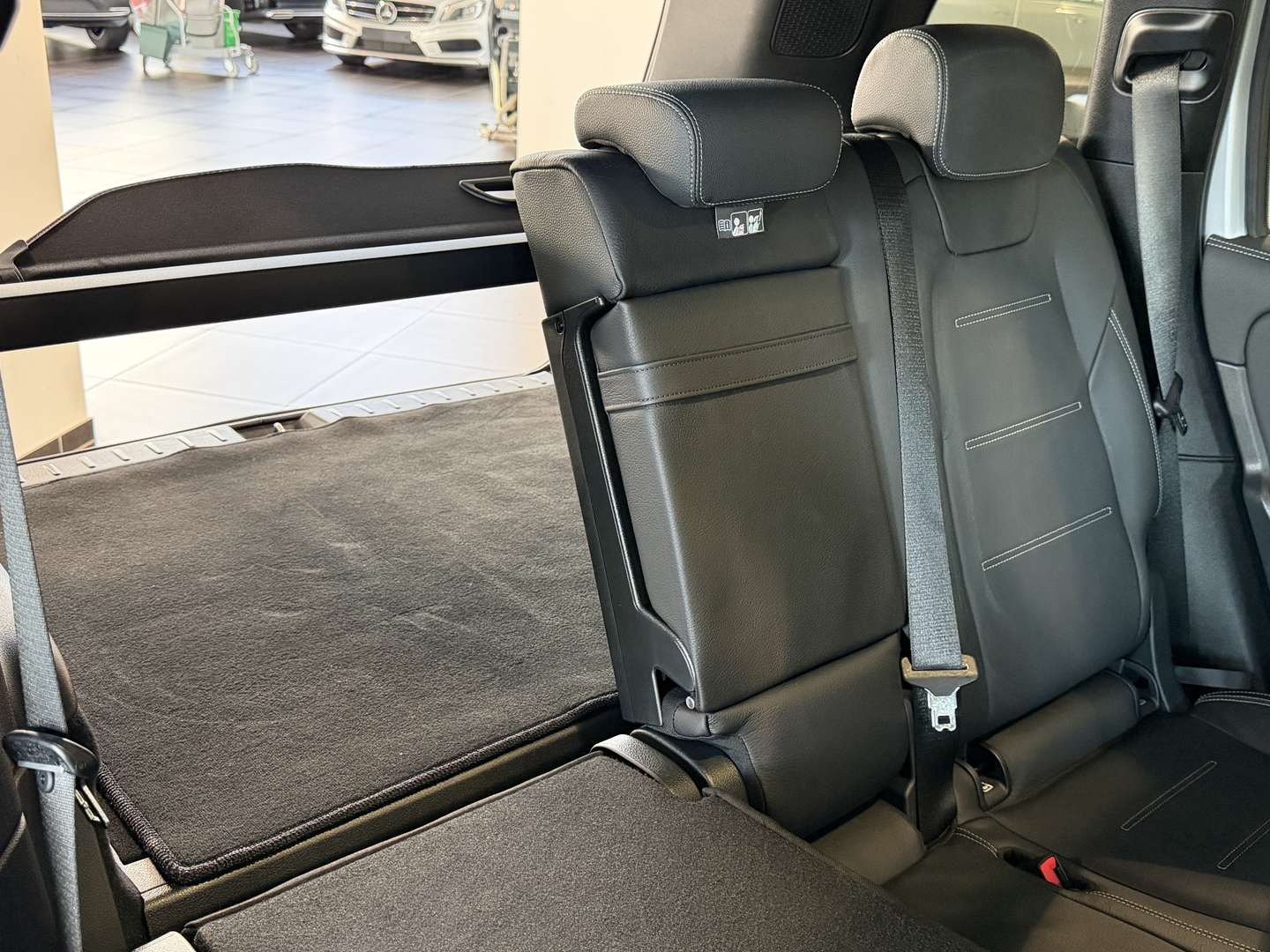 Mercedes EQB 300 Night Edition - 2024 - Joinsteer - #33