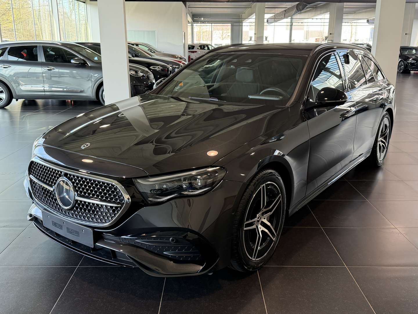 Mercedes Classe E Break 300 AMG Line - 2024 - Joinsteer - #2