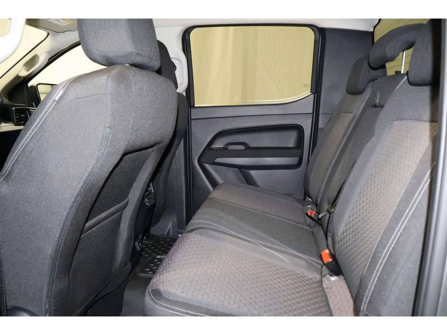 Volkswagen Amarok 4Motion Life - 2026 - Joinsteer - #11