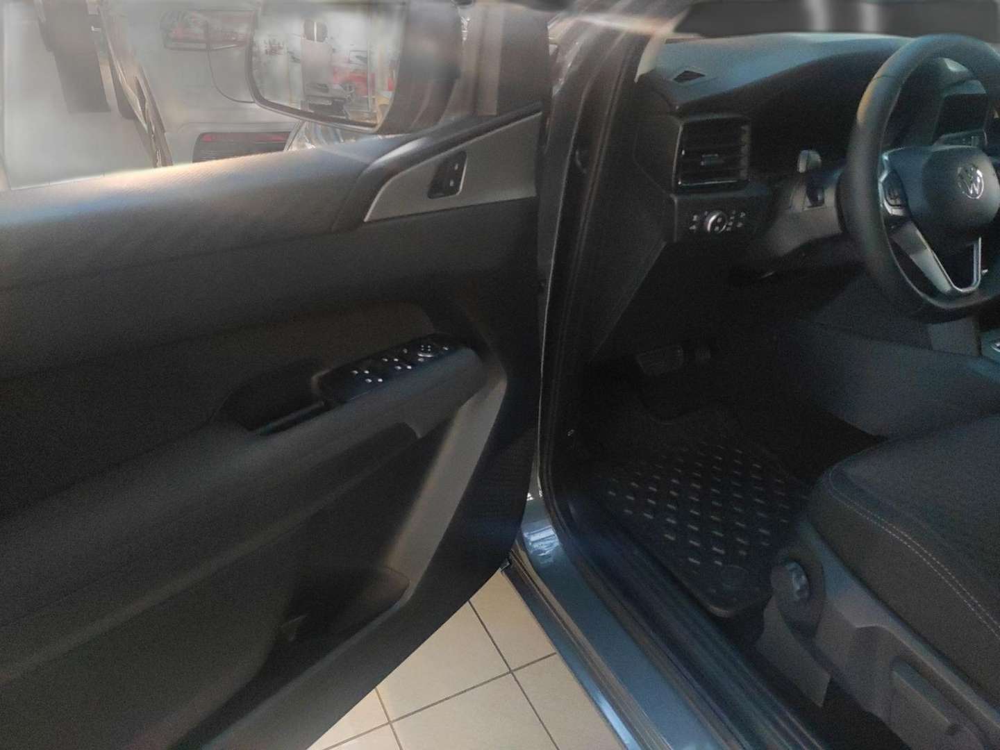 Volkswagen Amarok TDI 4M Life - 2025 - Joinsteer - #6