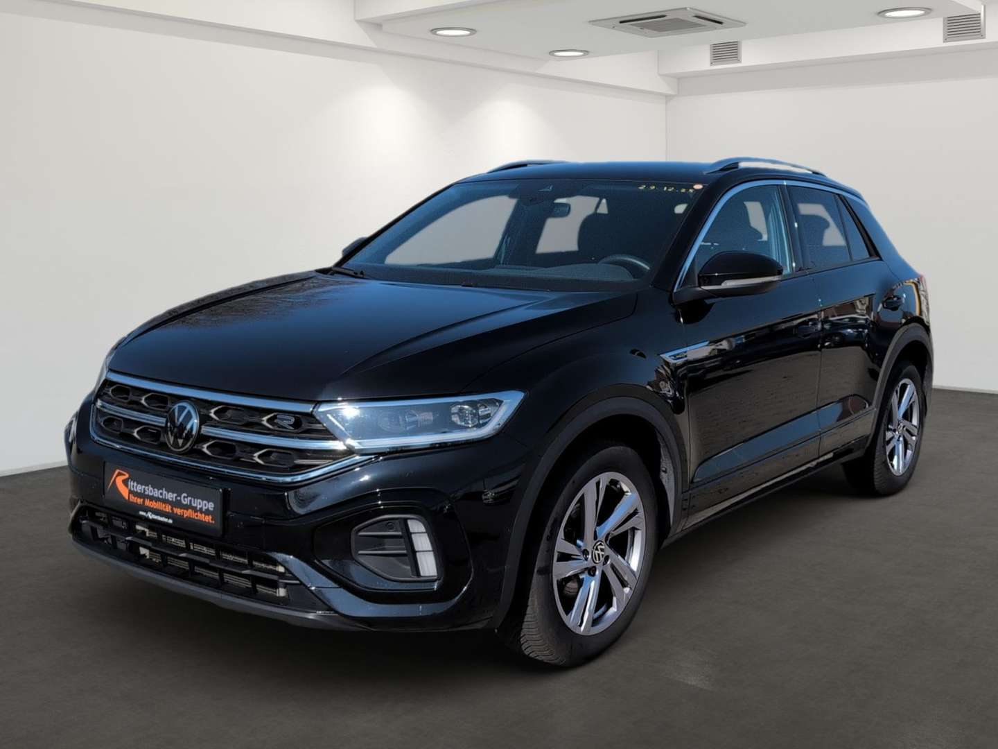 Volkswagen T-Roc R-Line - 2025 - Joinsteer - #1