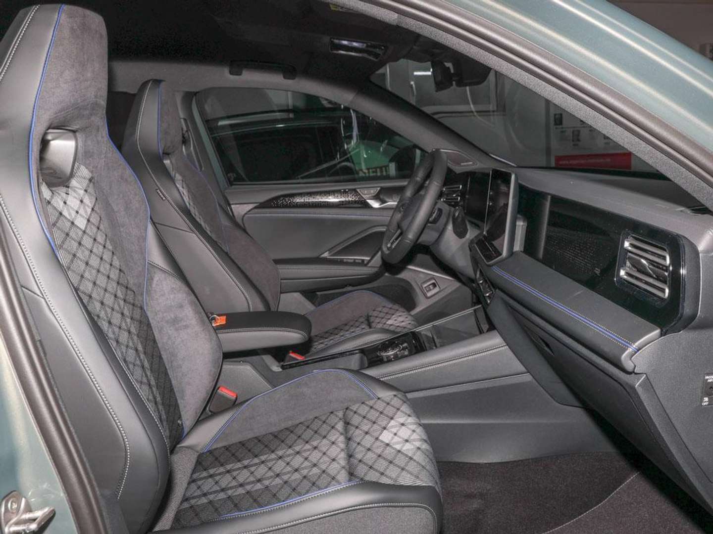 Volkswagen TIGUAN TDI 4Motion R-Line - 2026 - Joinsteer - #3