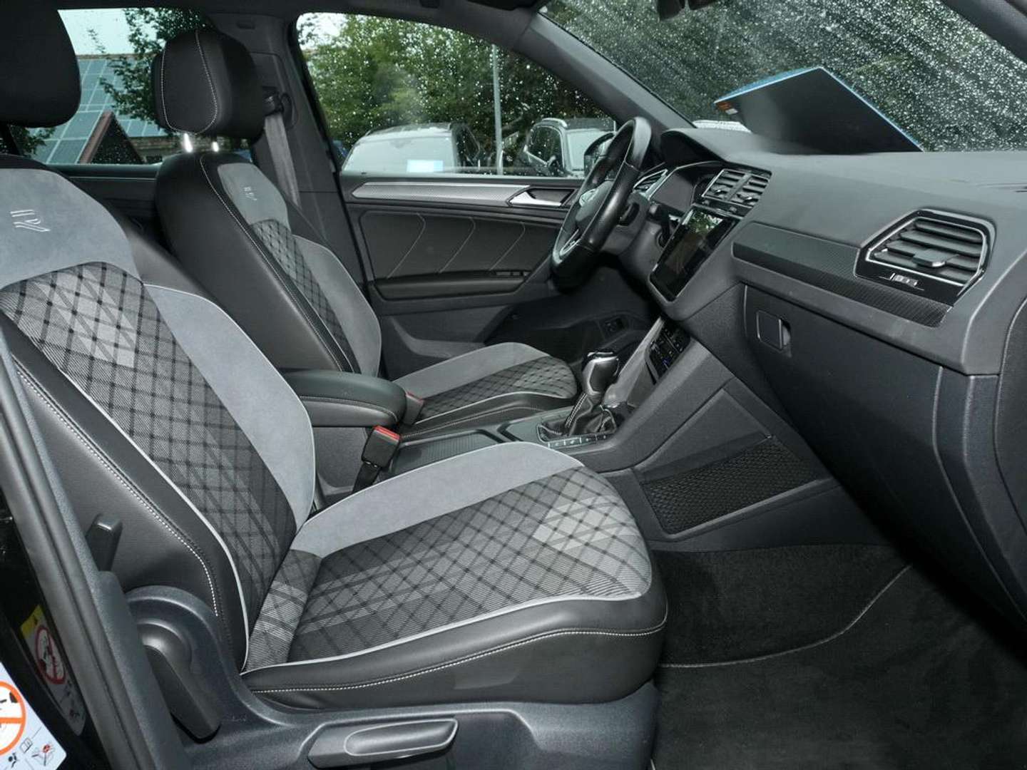 Volkswagen TIGUAN EHybrid R-Line - 2021 - Joinsteer - #4