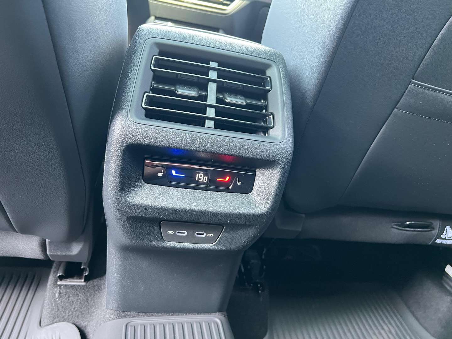 Volkswagen TIGUAN TDI 4Motion R-Line - 2025 - Joinsteer - #14