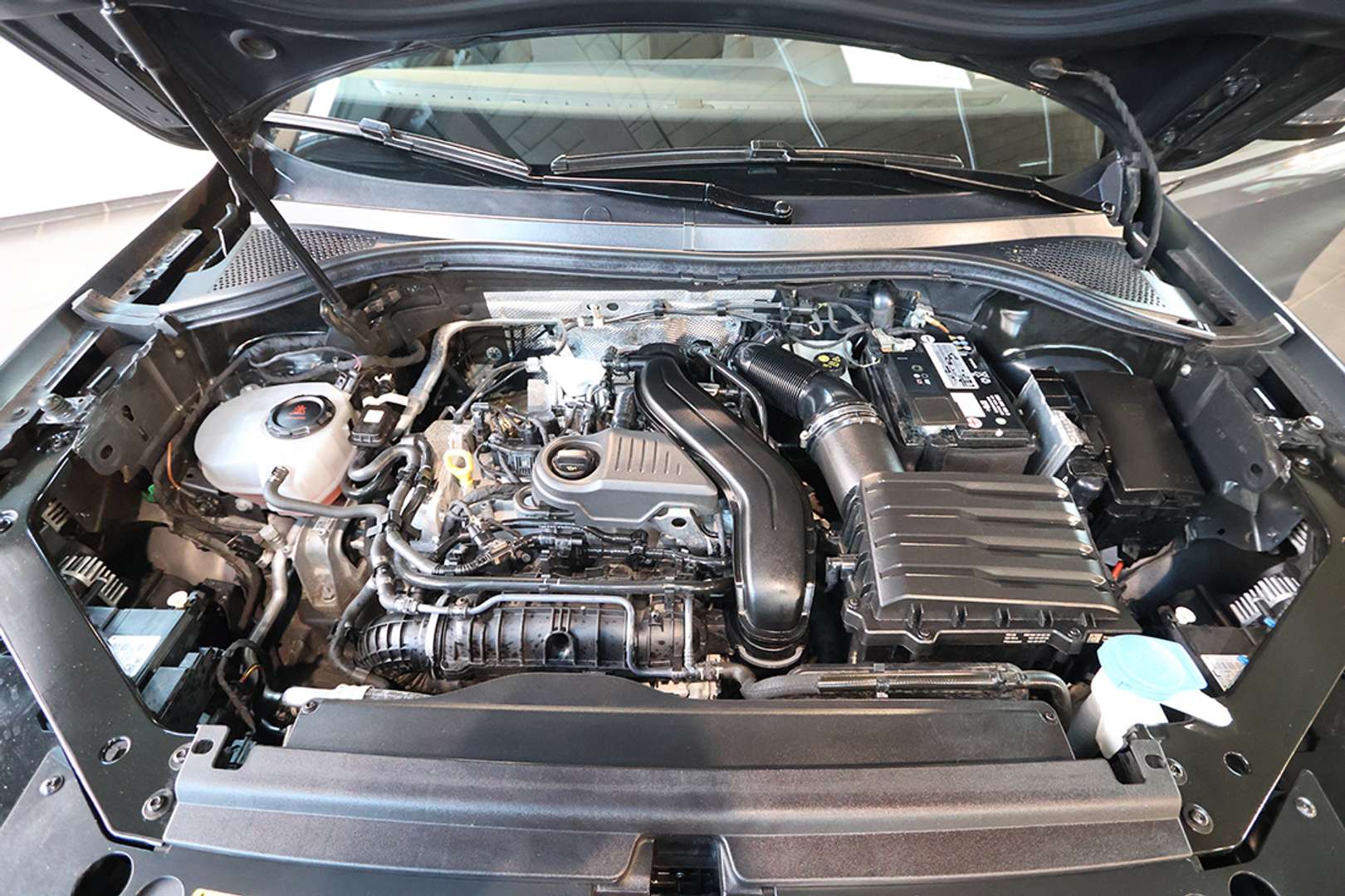 Volkswagen TIGUAN TSI Elegance - 2022 - Joinsteer - #11