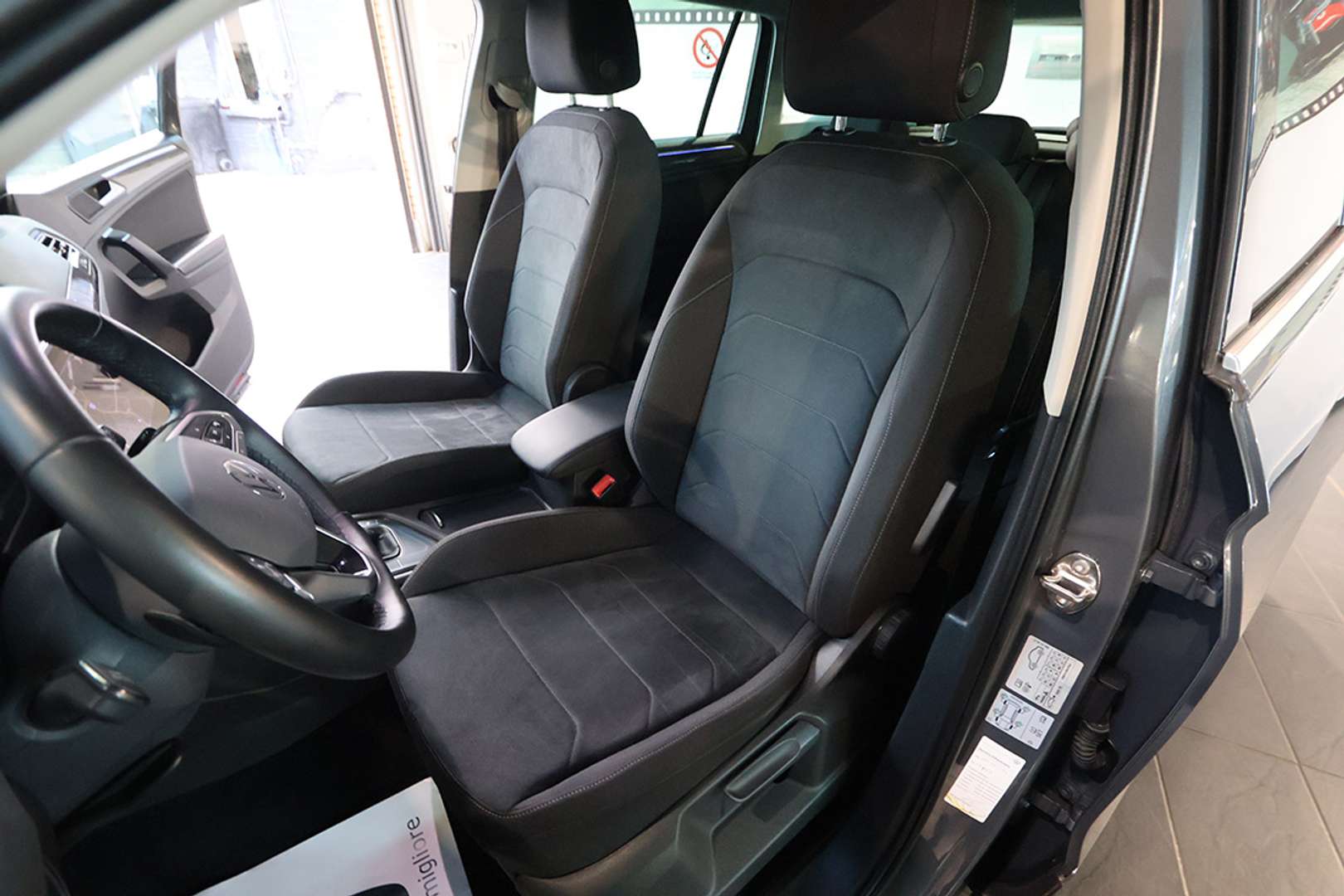 Volkswagen TIGUAN TSI Elegance - 2022 - Joinsteer - #18