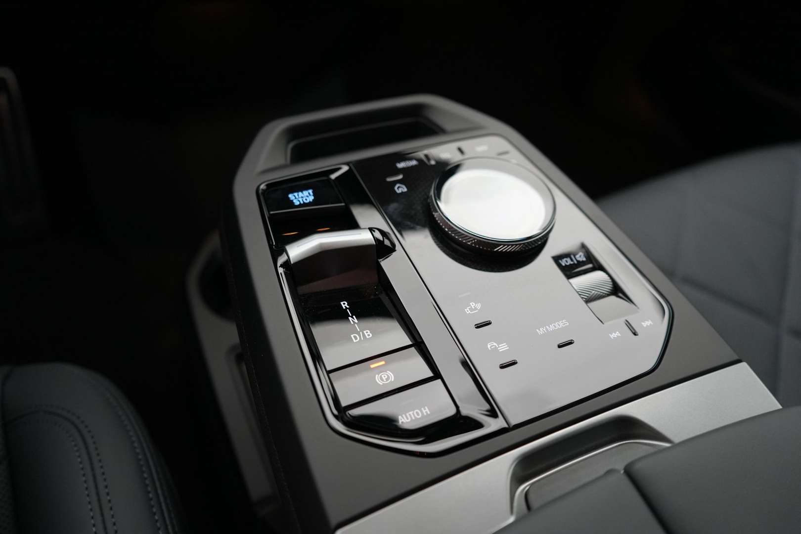 BMW IX M Edition XDrive60 - 2025 - Joinsteer - #9