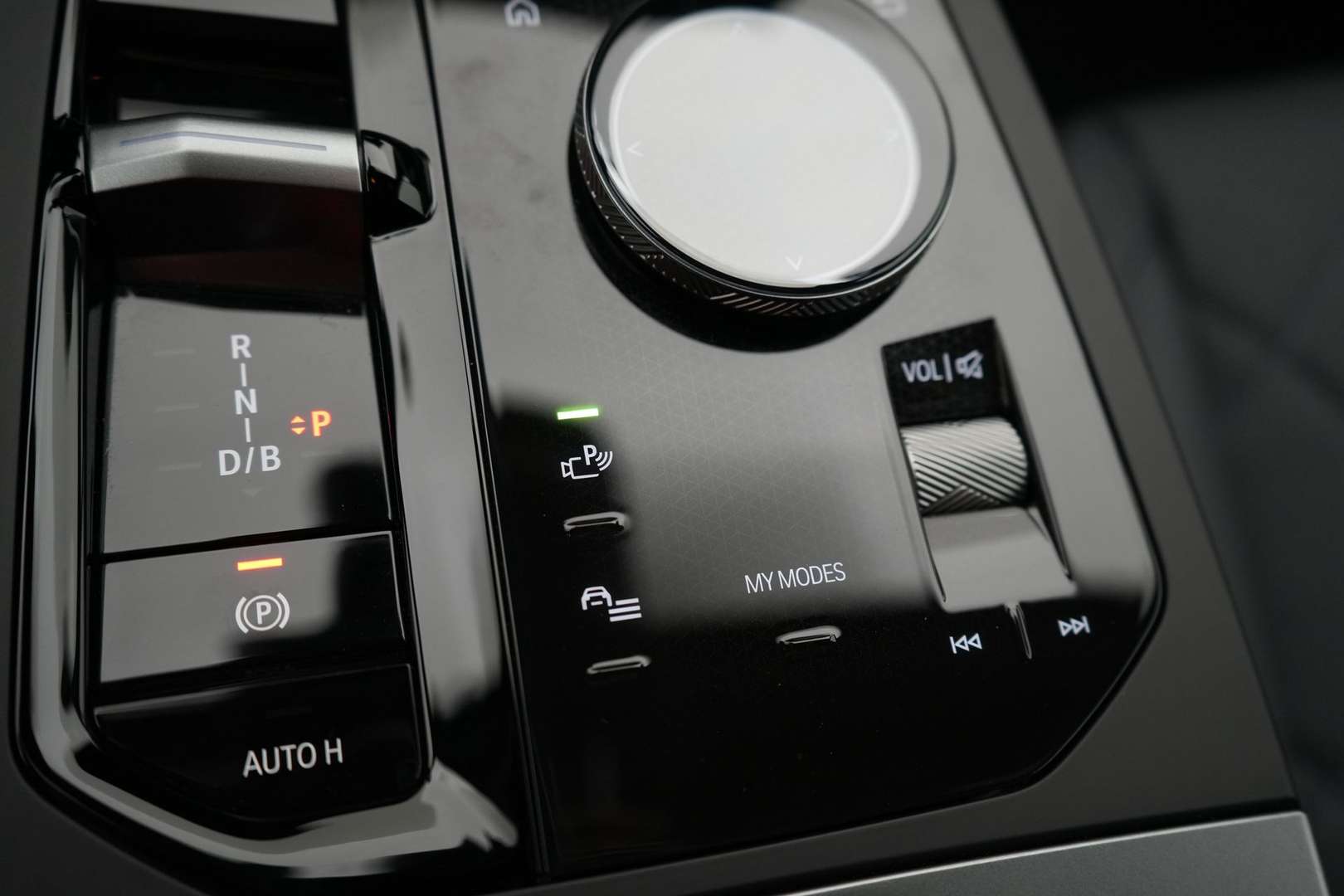 BMW IX M Edition XDrive60 - 2025 - Joinsteer - #27