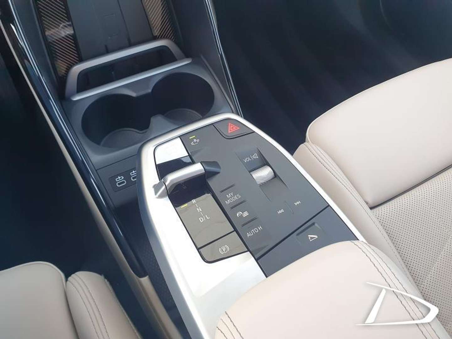 BMW 218 Active Tourer - 2025 - Joinsteer - #13