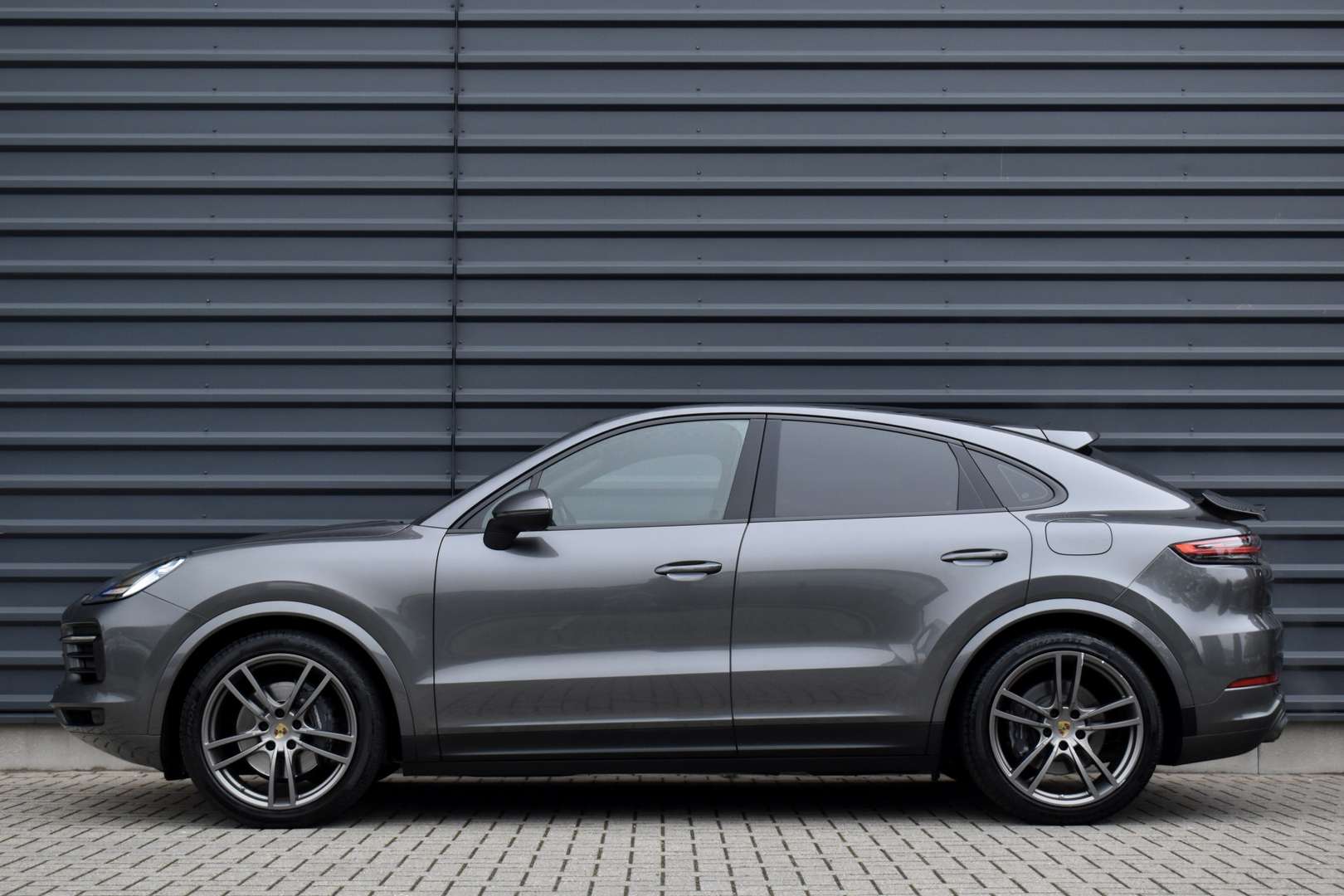 Porsche Cayenne Coupé E-Hybrid - 2019 - Joinsteer - #3