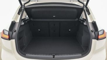 BMW 218i — photo 10