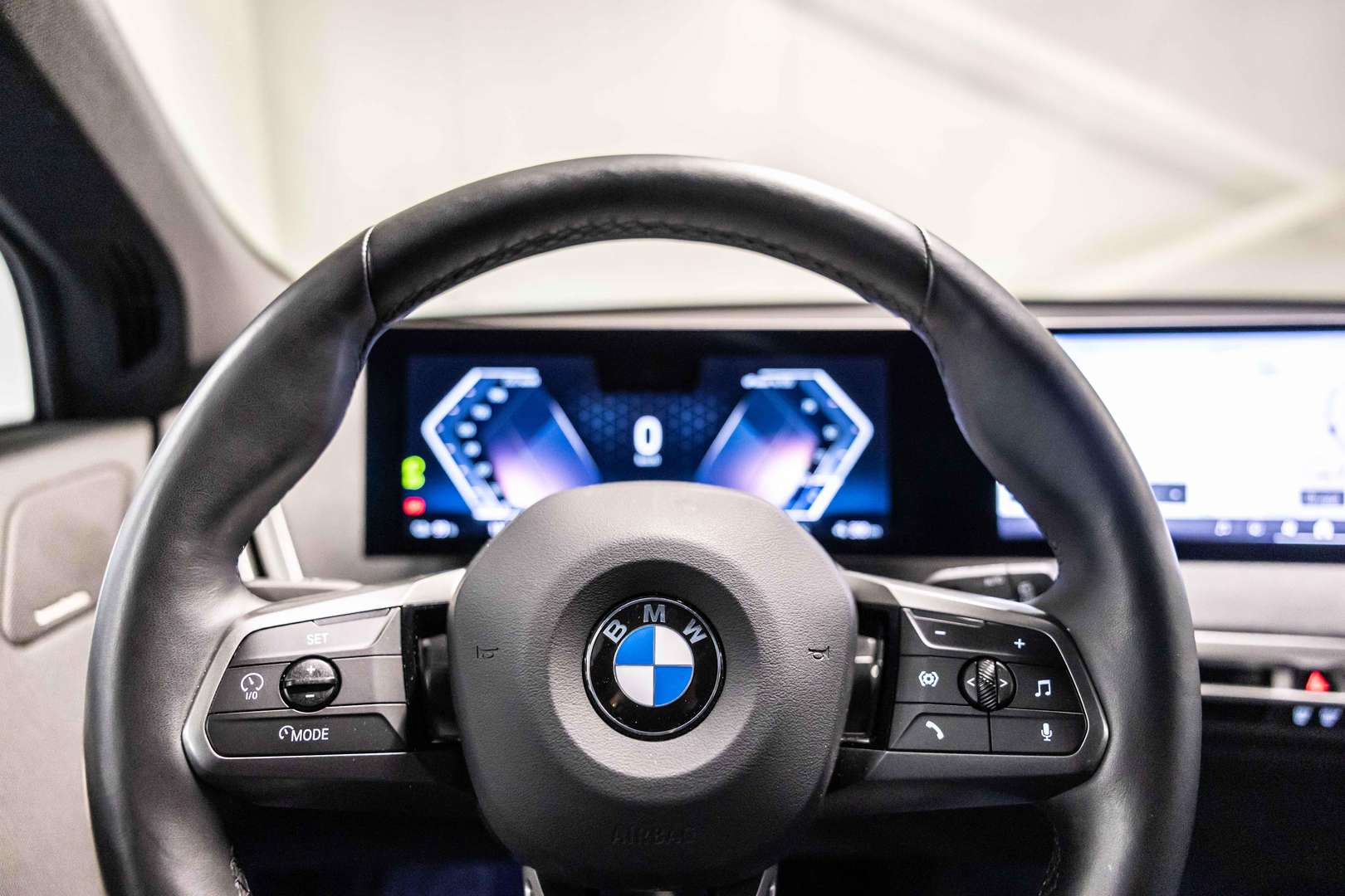 BMW IX Sport XDrive40 - 2024 - Joinsteer - #14