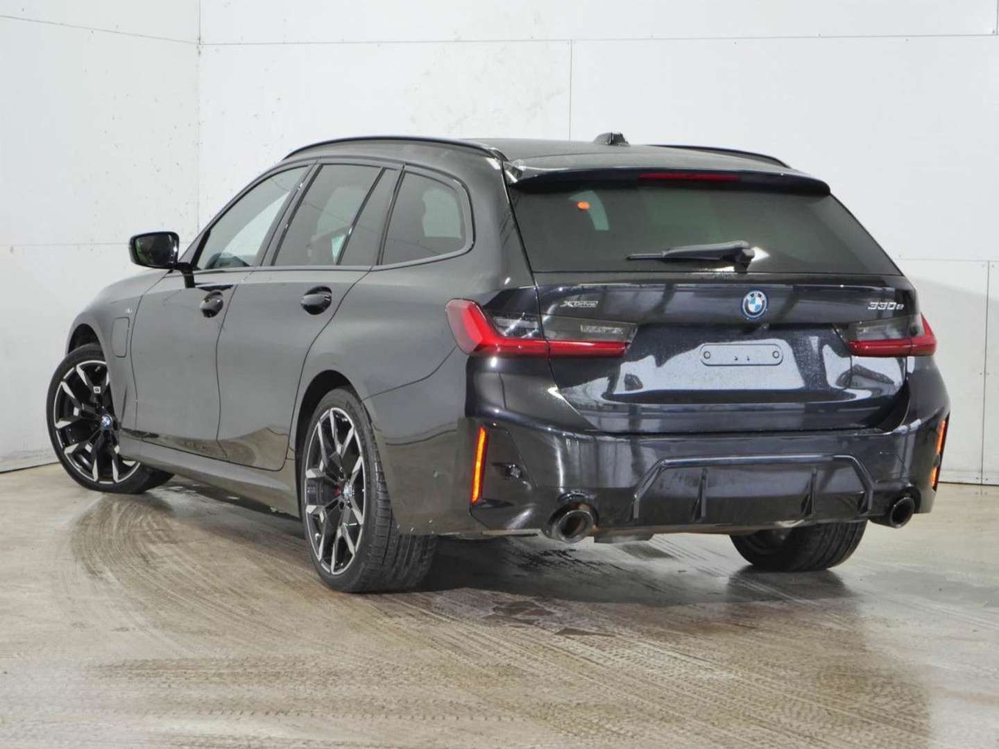 BMW 330e M Sport 330e XDrive - 2025 - Joinsteer - #3