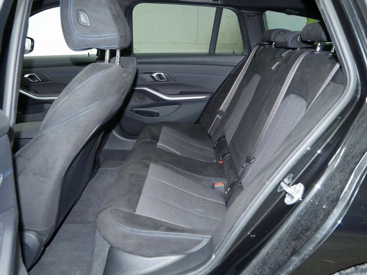 BMW 330e M Sport 330e XDrive - 2025 - Joinsteer - #12