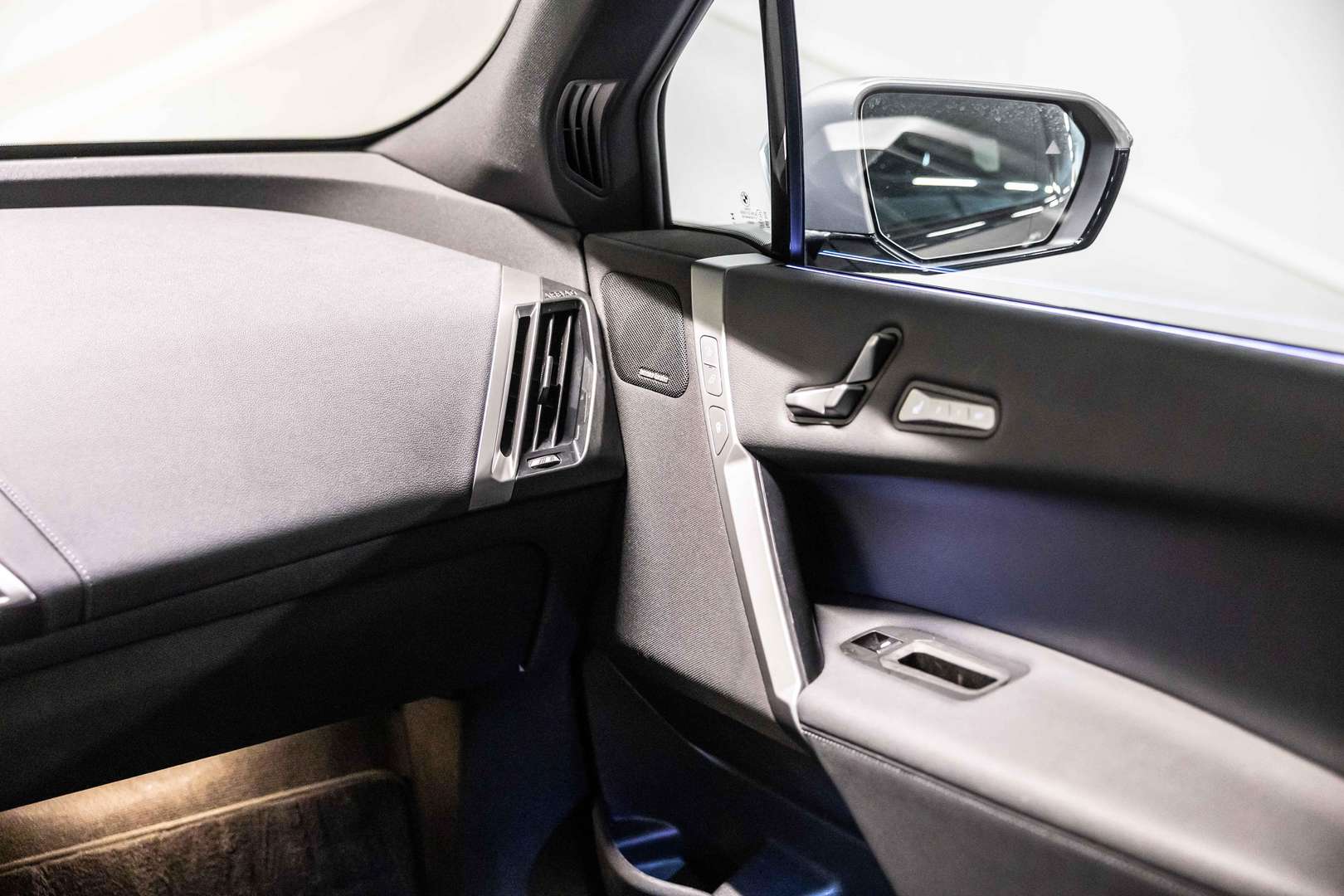 BMW IX Sport XDrive40 - 2024 - Joinsteer - #25