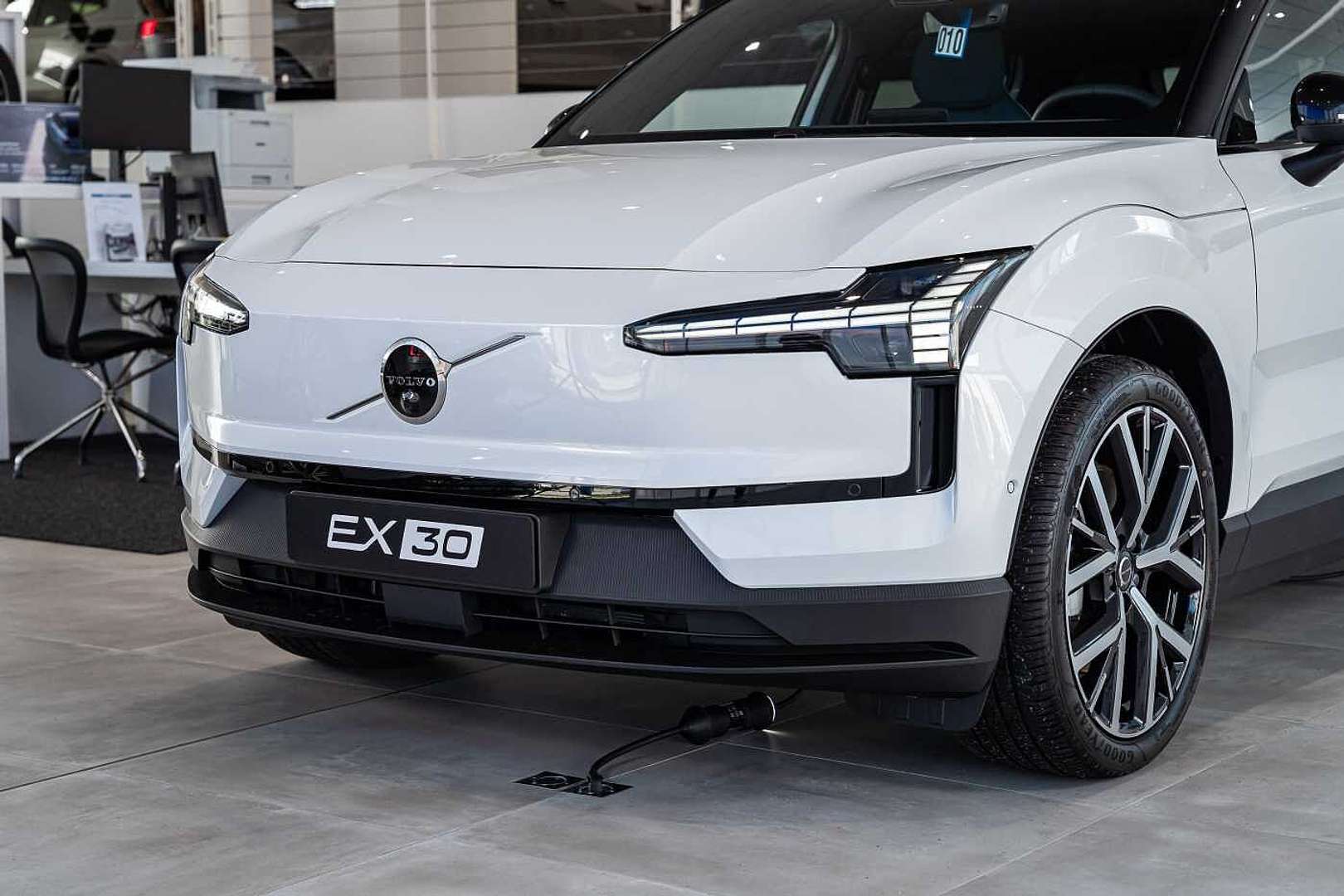 Volvo EX30 Ultra Twin Motor - 2026 - Joinsteer - #4