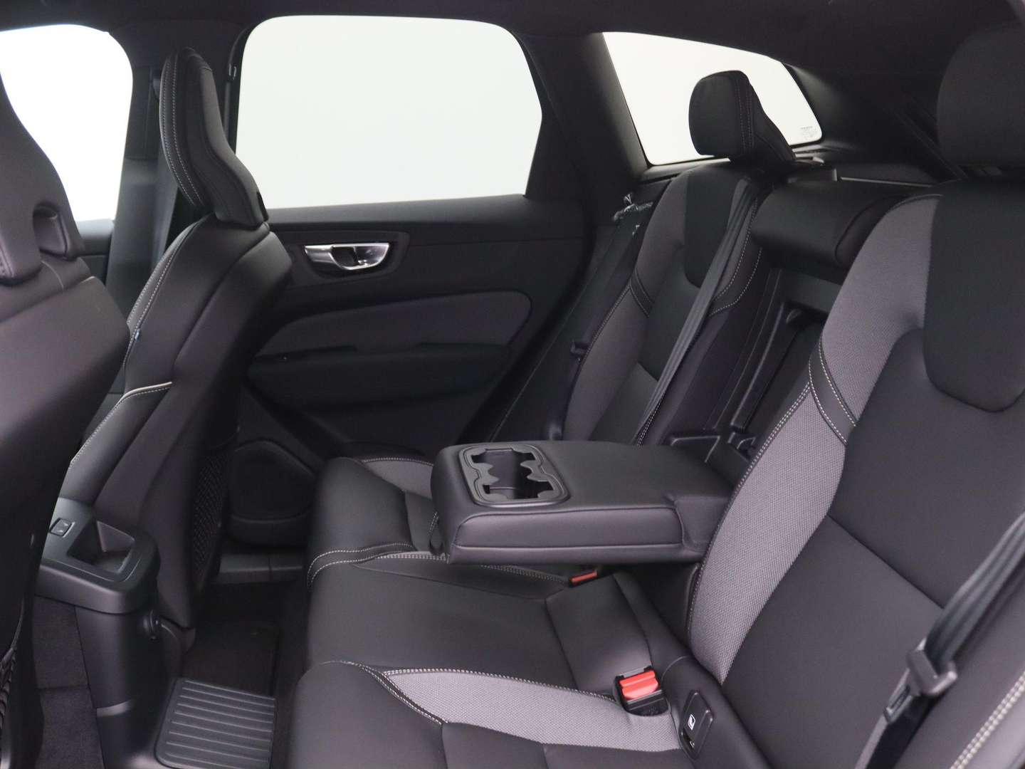 Volvo XC60 T6 Recharge Plus - 2026 - Joinsteer - #5