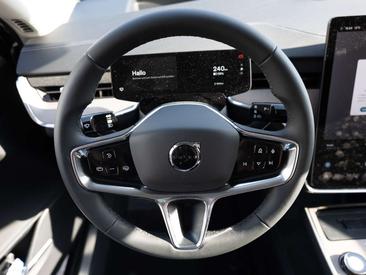 Volvo EX90 Recharge Plus — photo 9