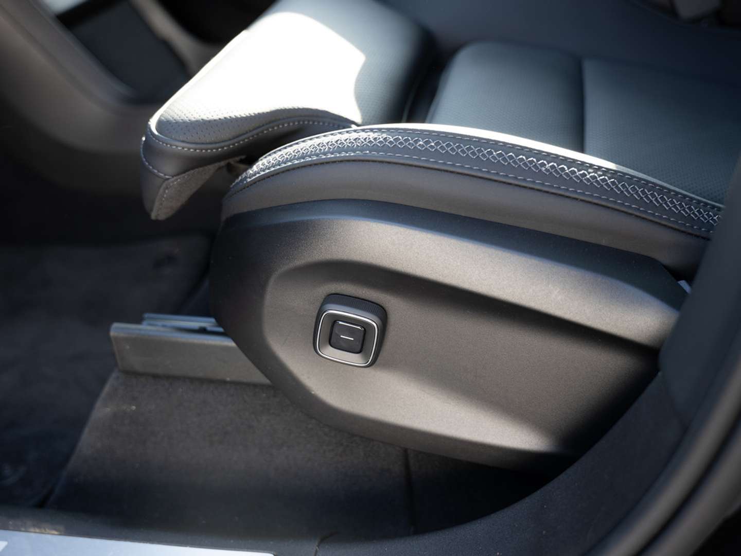 Volvo EX90 Recharge Plus - 2025 - Joinsteer - #21