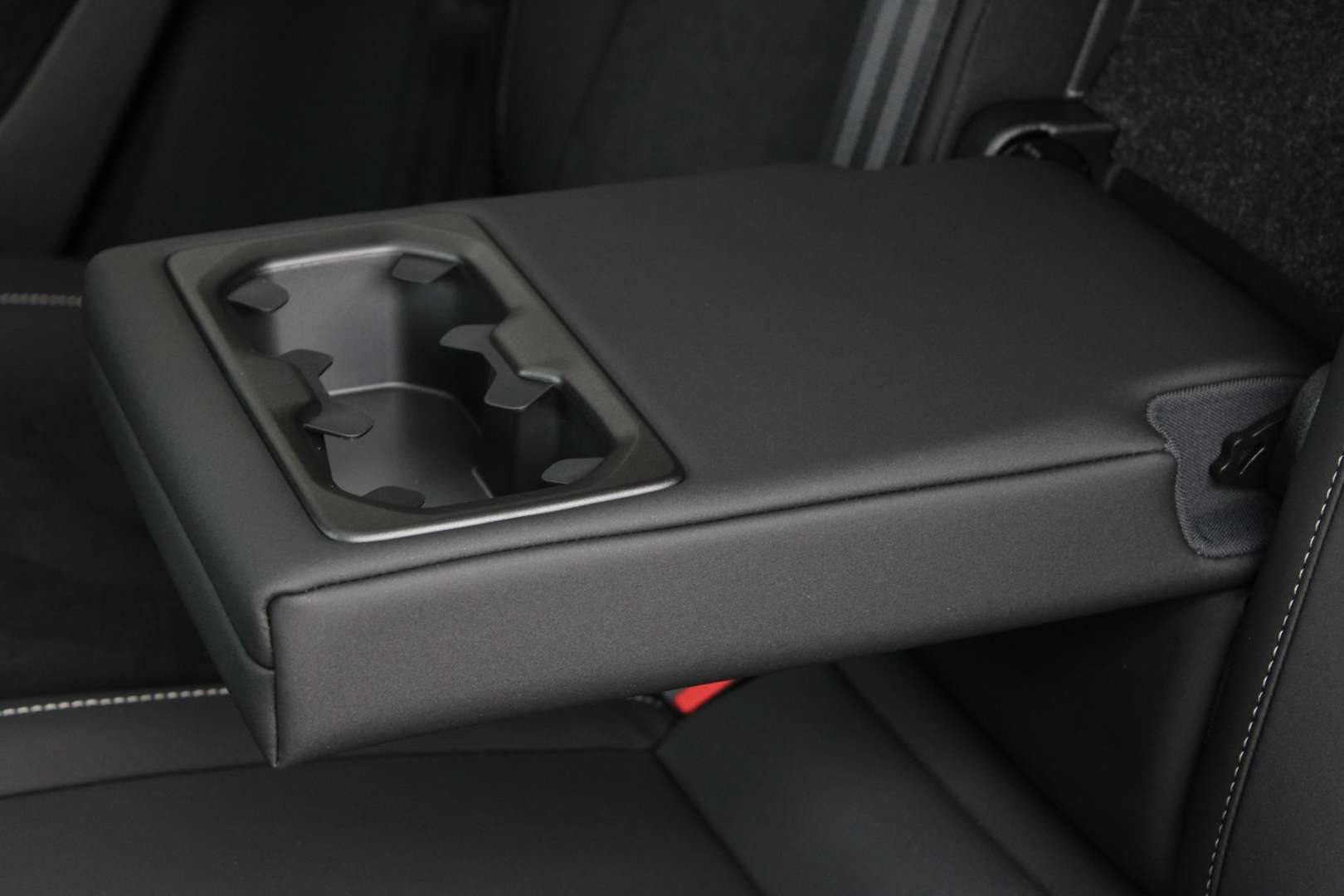 Volvo C40 Twin Motor - 2025 - Joinsteer - #39