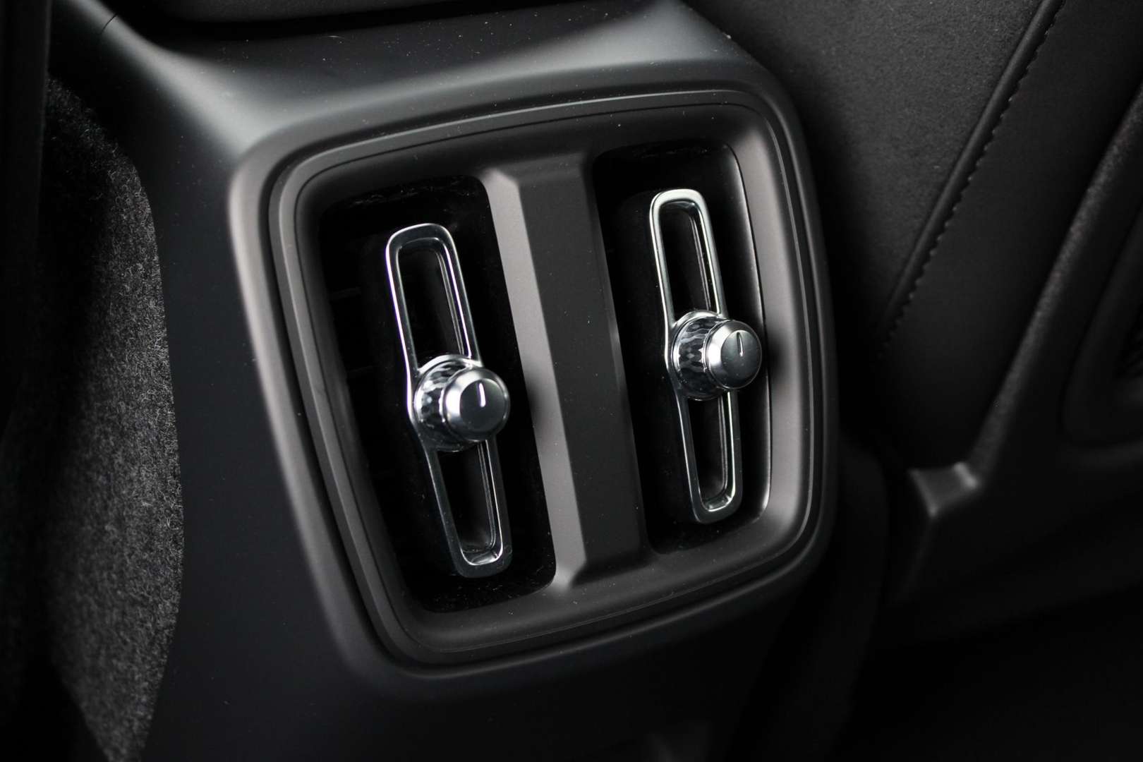 Volvo C40 Twin Motor - 2025 - Joinsteer - #40