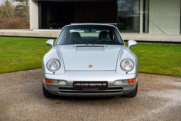 Porsche 993 Carrera 2 — photo 4