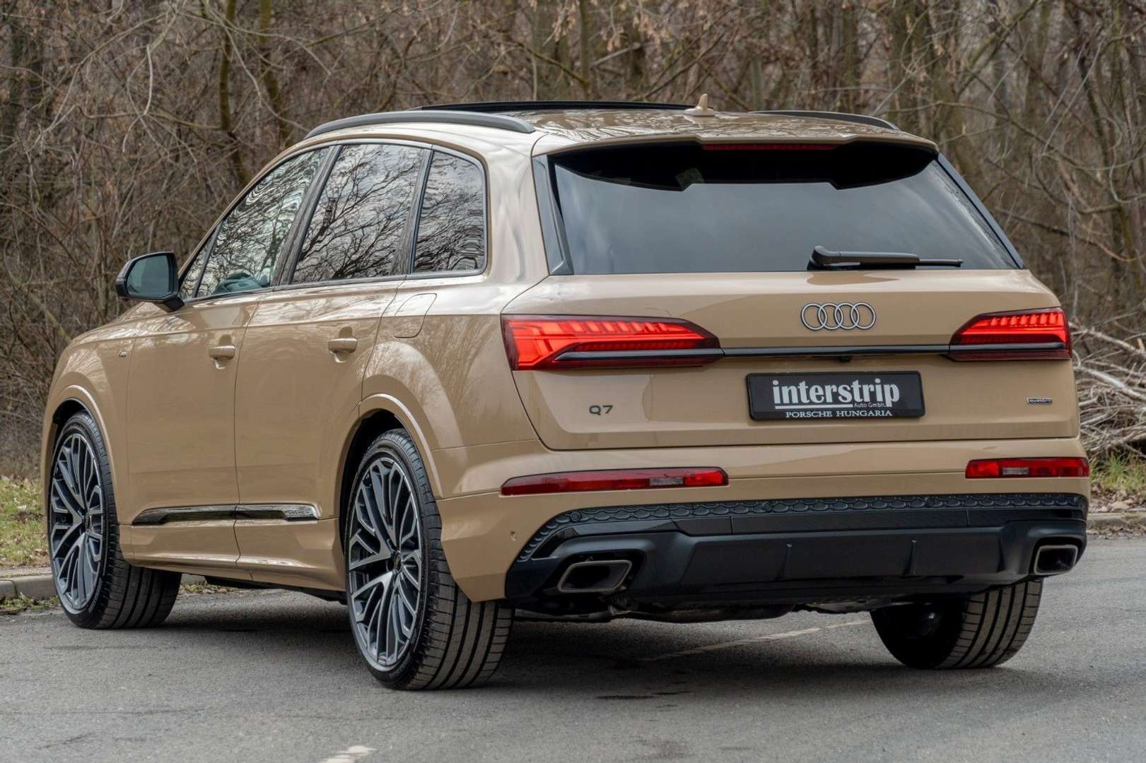 Audi Q7 S Line 60 TFSIe - 2025 - Joinsteer - #4