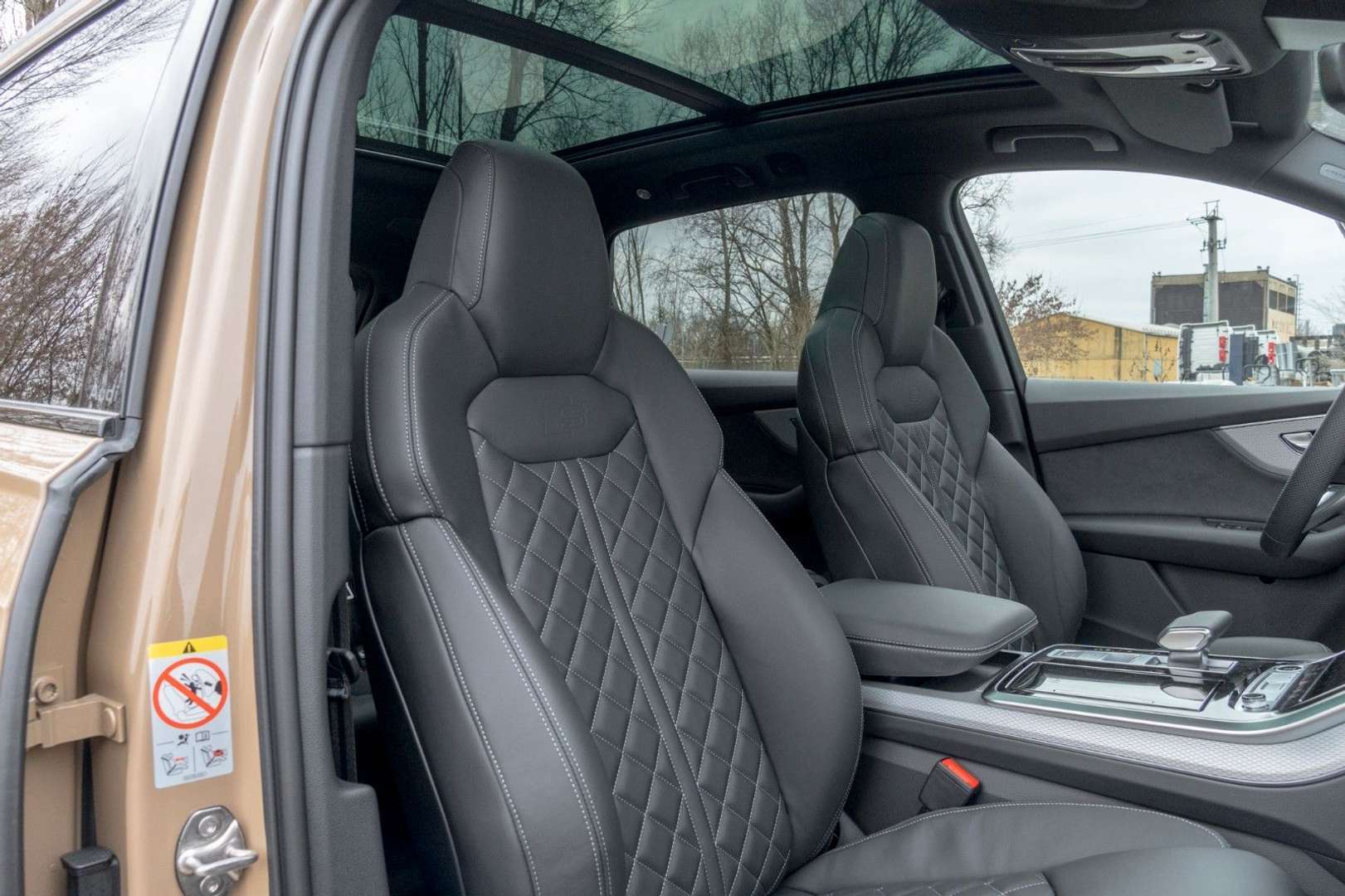 Audi Q7 S Line 60 TFSIe - 2025 - Joinsteer - #27