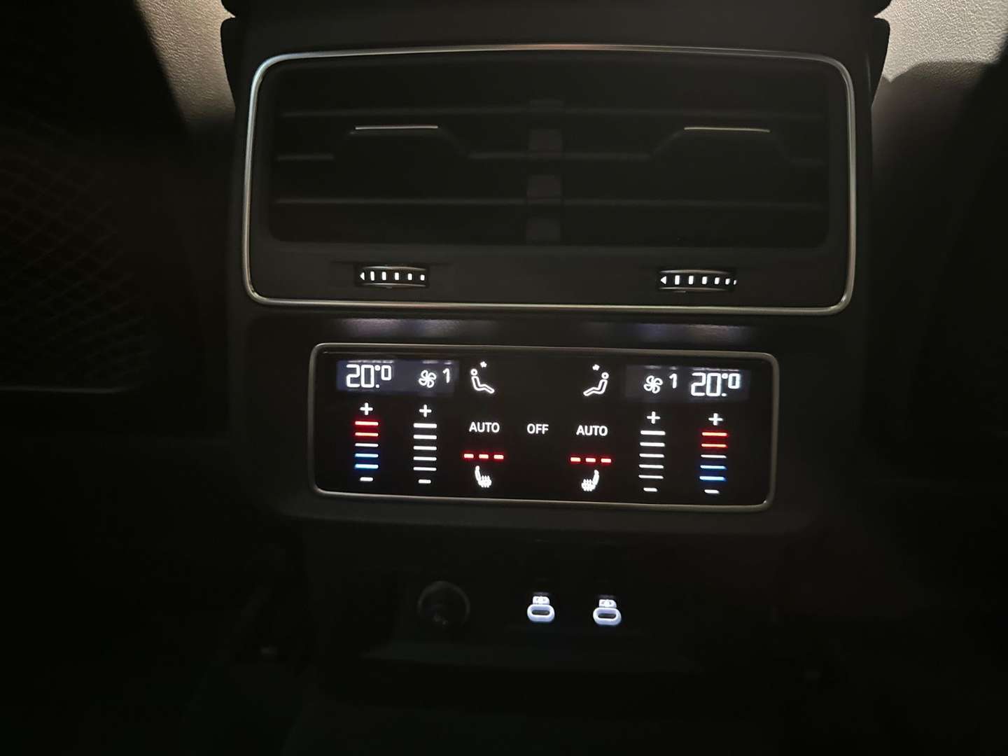 Audi RSQ8 Performance - 2025 - Joinsteer - #16