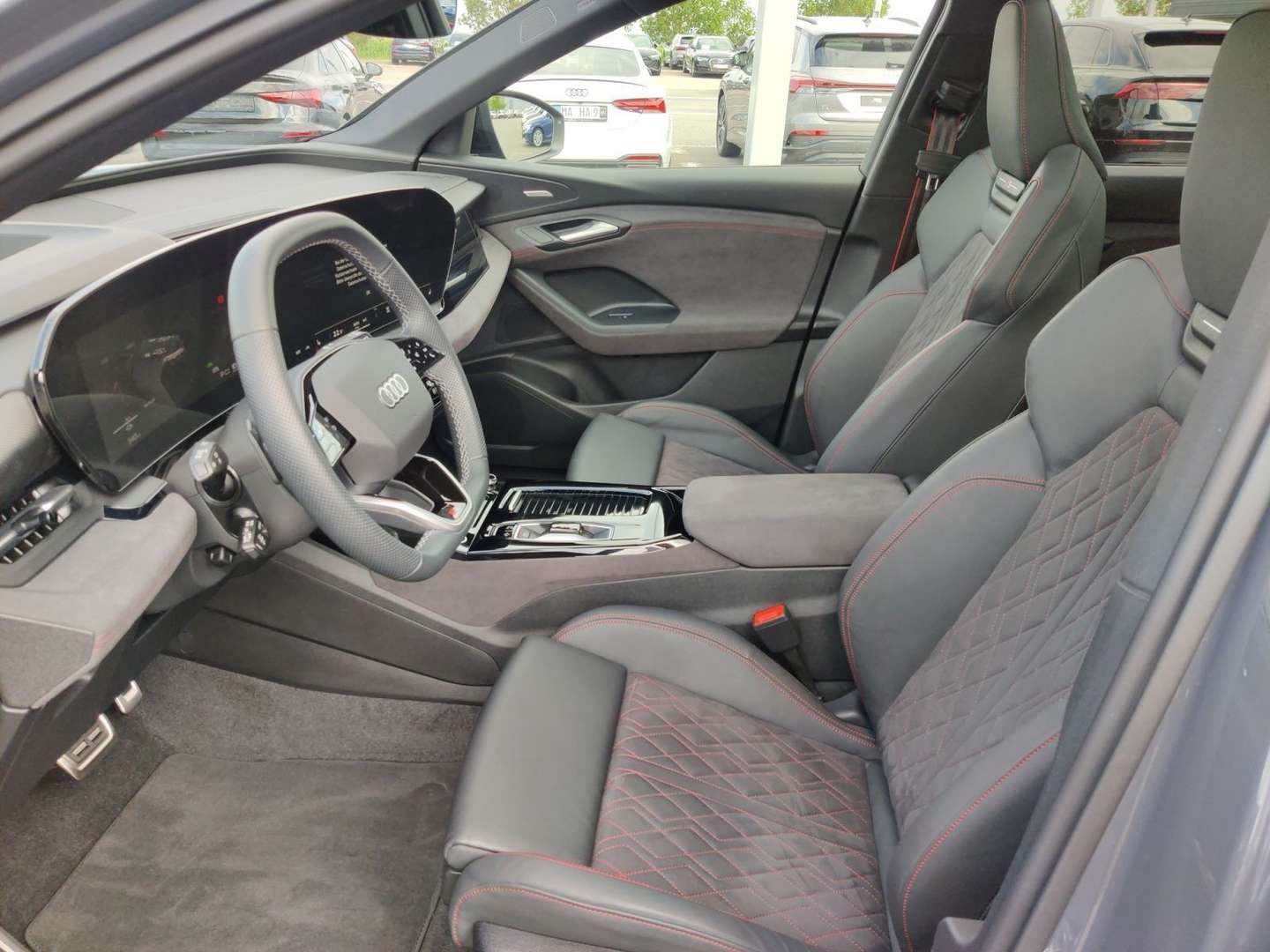 Audi Q6 E-tron S-LINE - 2024 - Joinsteer - #6