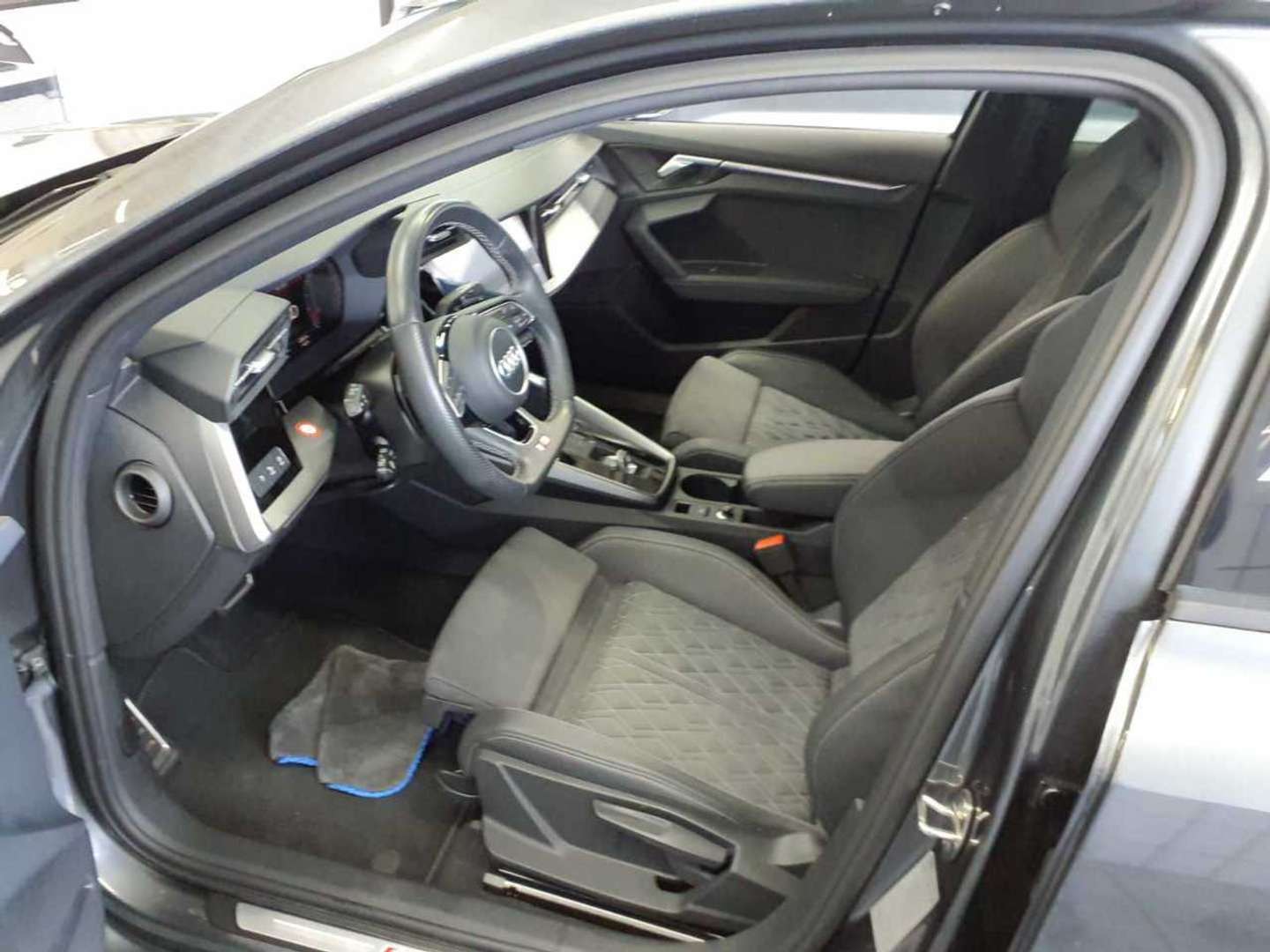 Audi A3 S Line 35 TFSI - 2023 - Joinsteer - #6