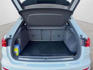 Audi Q3 S Line 45 TFSIe — photo 25