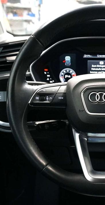 Audi Q3 35 TFSI — photo 10